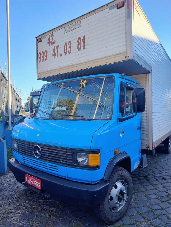 Mercedes-Benz 710 1998